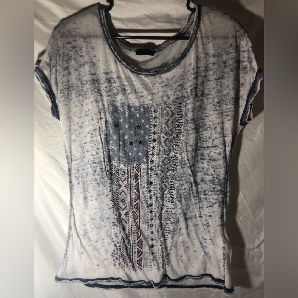 Venus Women’s Shirt
